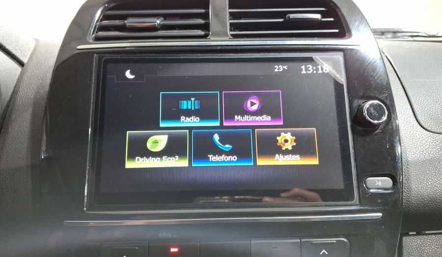 Renault Kwid 1.0 ICONIC Hatchback 2023