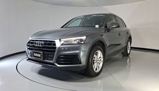 Audi • Q5