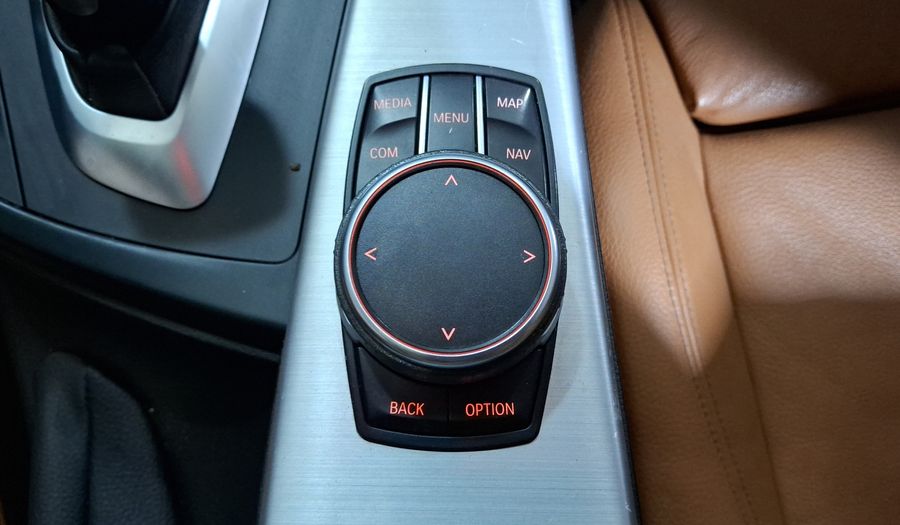Bmw Serie 3 2.0 330IA SPORT LINE AUTO Sedan 2018