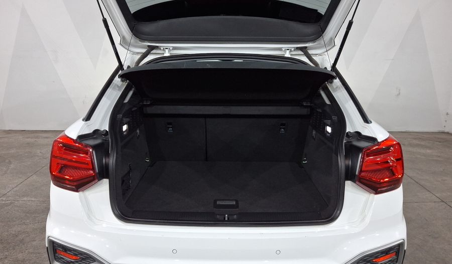 Audi Q2 1.4 35 TFSI SELECT AUTO Suv 2021