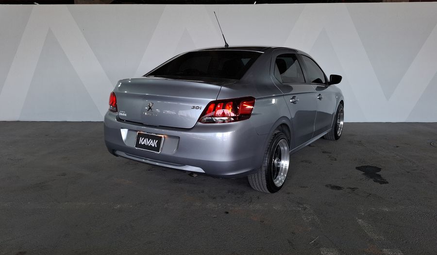 Peugeot 301 1.6 ACTIVE R16 Sedan 2023