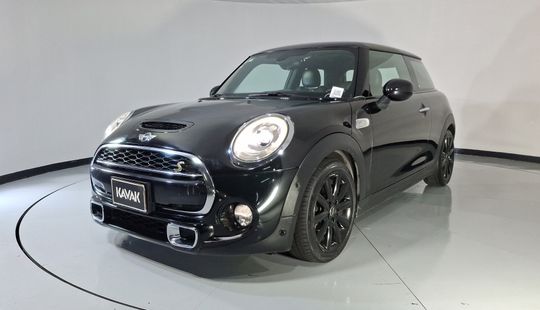 Mini • Cooper S