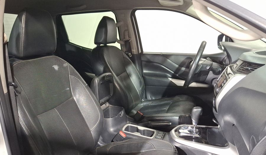 Nissan Np300 2.5 LE DIESEL AUTO 4WD Pickup 2020