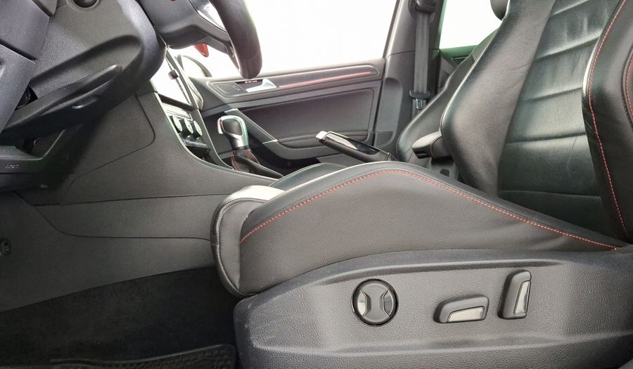 Volkswagen Golf 2.0 GTI DCT Hatchback 2020