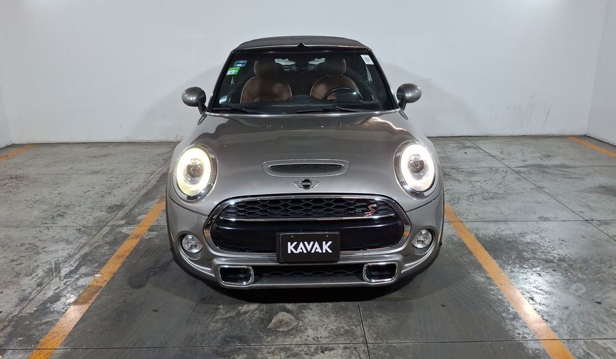 Mini Cooper S 2.0 COOPER CONVERTIBLE HOT CHILI AT Convertible 2017