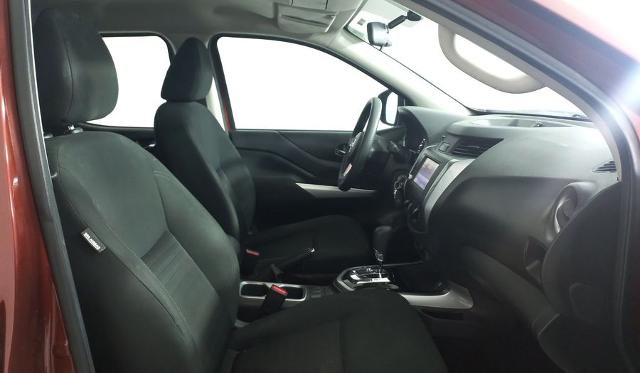 Nissan Frontier 2.5 LE AUTO Pickup 2022