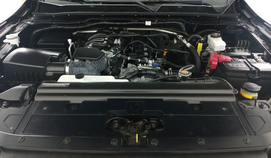 Nissan Frontier 2.5 LE AUTO Pickup 2022