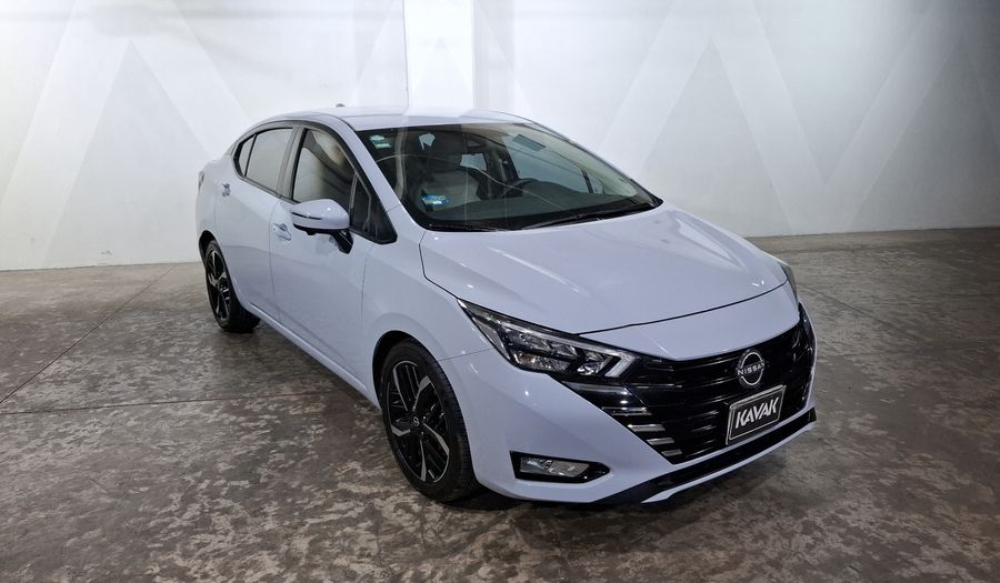 Nissan Versa 1.6 EXCLUSIVE CVT Sedan 2023