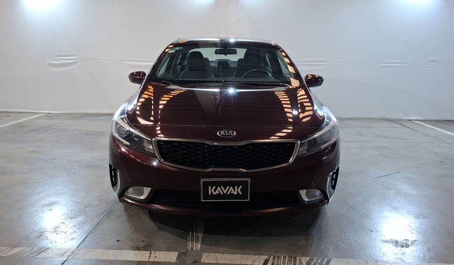 Kia Forte 2.0 LX MT Sedan 2017