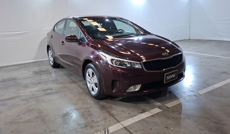 Kia Forte 2.0 LX MT Sedan 2017