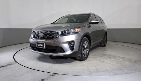 Kia • Sorento