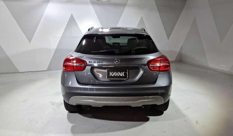 Mercedes Benz Clase Gla 1.6 GLA 180 CGI Suv 2017