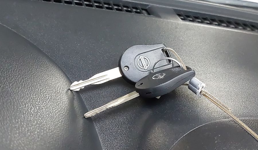 Nissan March 1.6 SV Hatchback 2019