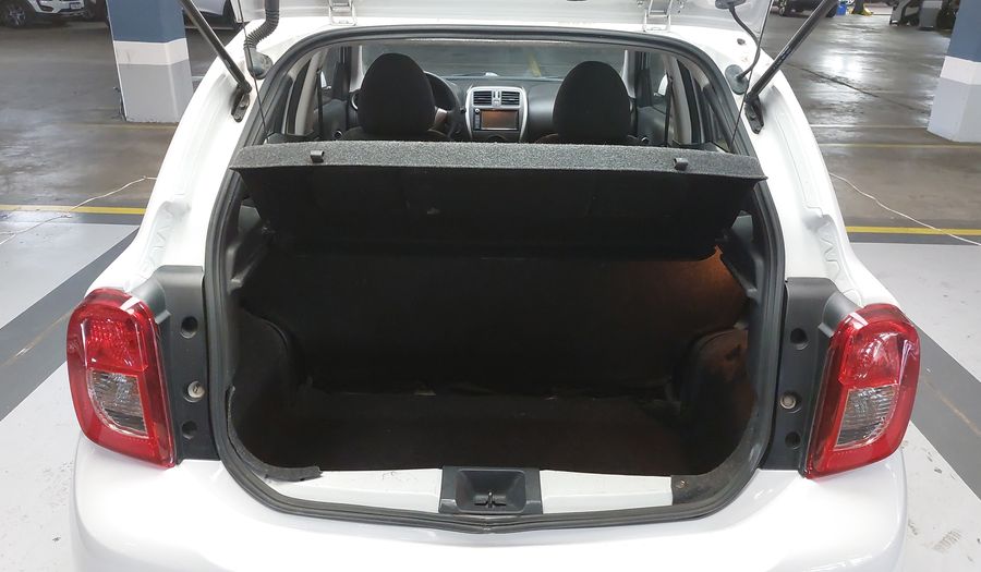Nissan March 1.6 SV Hatchback 2019