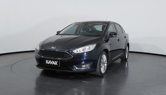 Ford • Focus