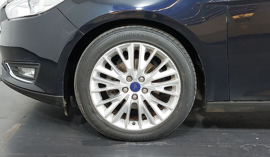 Ford Focus 2.0 16V SEDAN SE POWERSHIFT Sedan 2016