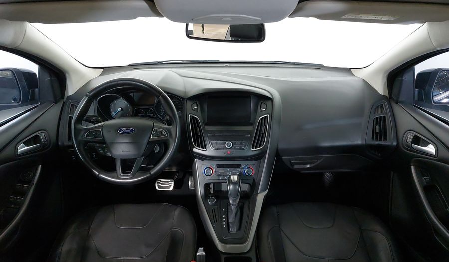 Ford Focus 2.0 16V SEDAN SE POWERSHIFT Sedan 2016