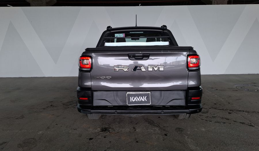 Ram 700 1.3 SLT CREW CAB Pickup 2024