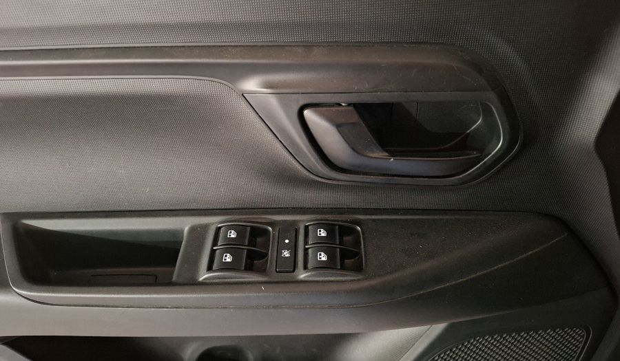 Ram 700 1.3 SLT CREW CAB Pickup 2024