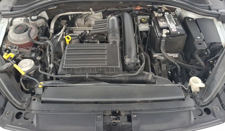 Volkswagen Jetta 1.4 HIGHLINE AUTO Sedan 2019