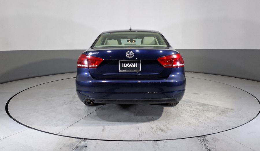 Volkswagen Passat 2.5 SPORTLINE TIPTRONIC Sedan 2013