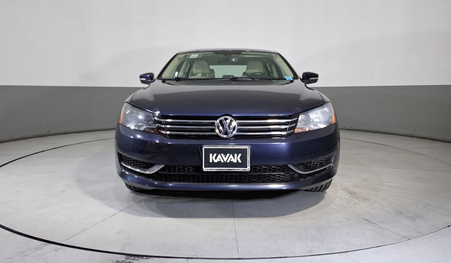 Volkswagen Passat 2.5 SPORTLINE TIPTRONIC Sedan 2013