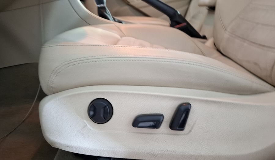 Volkswagen Passat 2.5 SPORTLINE TIPTRONIC Sedan 2013