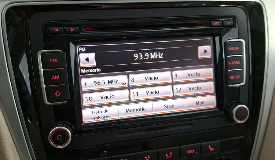 Volkswagen Passat 2.5 SPORTLINE TIPTRONIC Sedan 2013