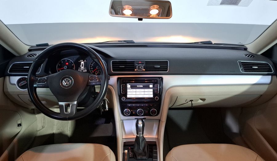 Volkswagen Passat 2.5 SPORTLINE TIPTRONIC Sedan 2013