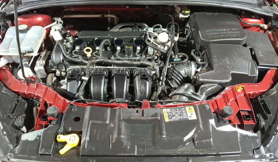 Ford Focus 2.0 SE LUXURY AT Sedan 2016