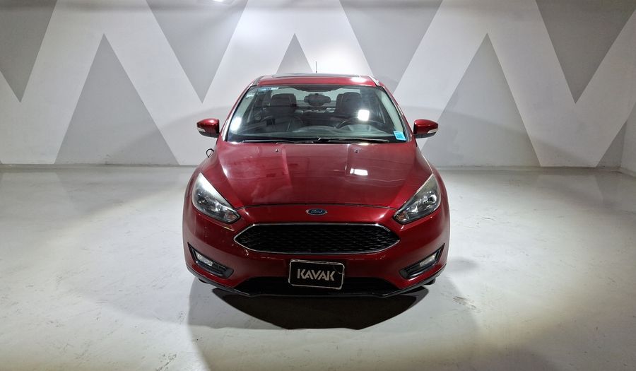 Ford Focus 2.0 SE LUXURY AT Sedan 2016