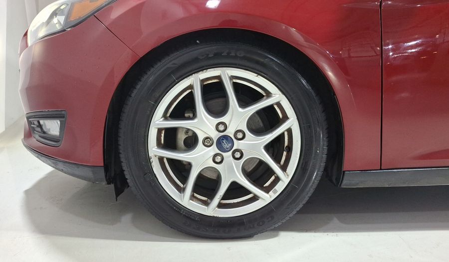 Ford Focus 2.0 SE LUXURY AT Sedan 2016