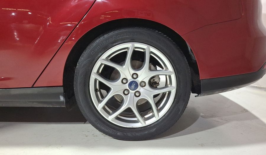 Ford Focus 2.0 SE LUXURY AT Sedan 2016
