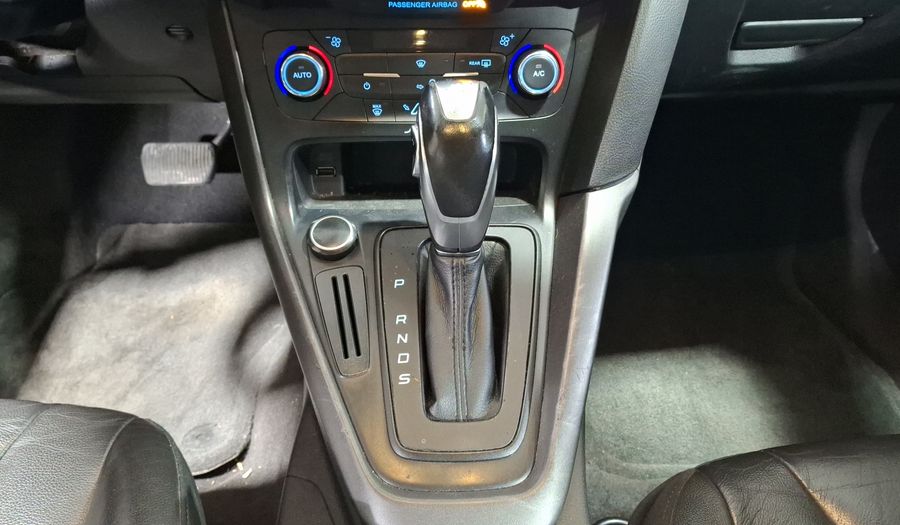 Ford Focus 2.0 SE LUXURY AT Sedan 2016