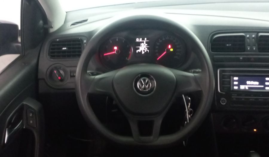 Volkswagen Vento 1.6 STARTLINE TIPTRONIC Sedan 2018
