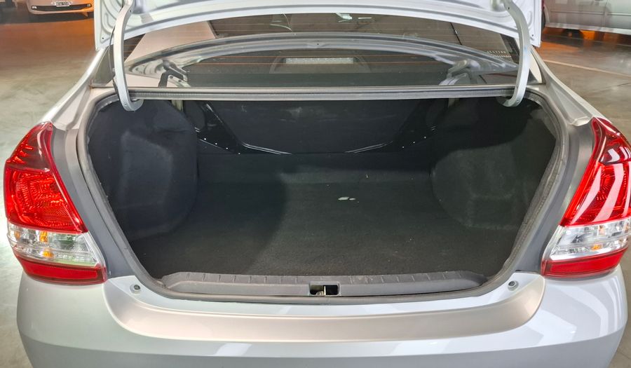 Toyota Etios 1.5 XLS Sedan 2020