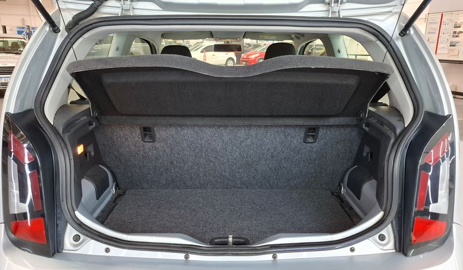 Volkswagen Up 1.0 HIGH UP Hatchback 2018