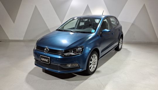 Volkswagen • Polo