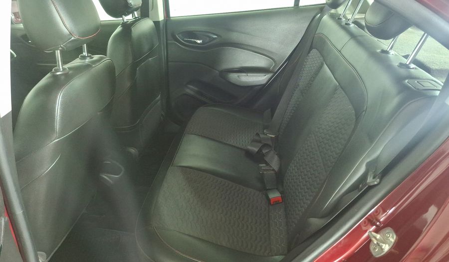 Chevrolet Onix 1.4 LTZ Hatchback 2017
