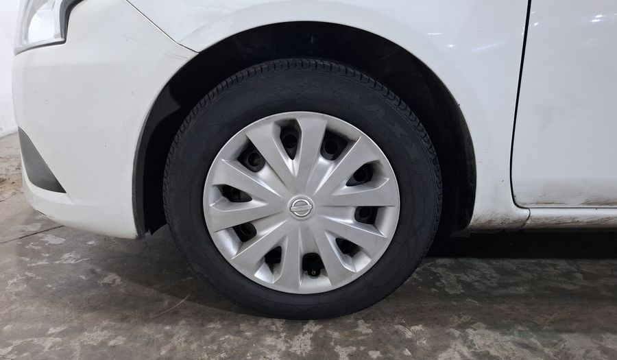 Nissan Versa 1.6 SENSE TA AC Sedan 2015