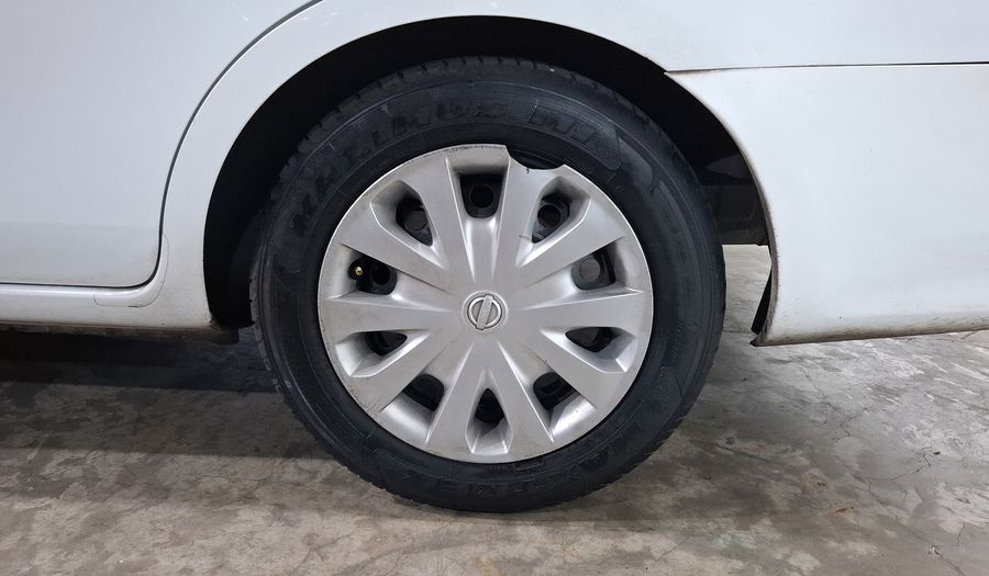Nissan Versa 1.6 SENSE TA AC Sedan 2015
