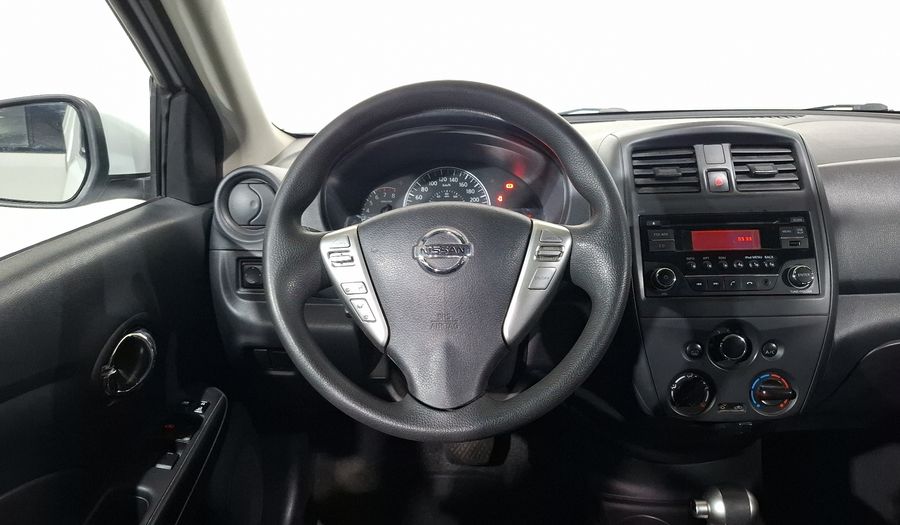 Nissan Versa 1.6 SENSE TA AC Sedan 2015