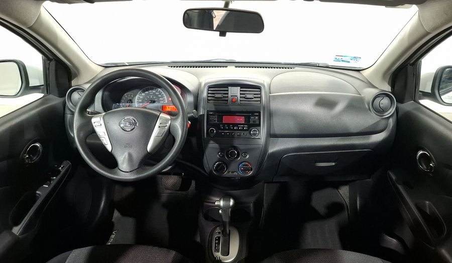 Nissan Versa 1.6 SENSE TA AC Sedan 2015