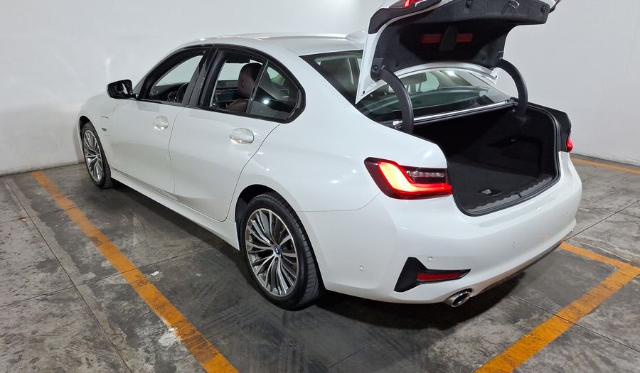 Bmw Serie 3 2.0 330E PHEV AUTO Sedan 2022
