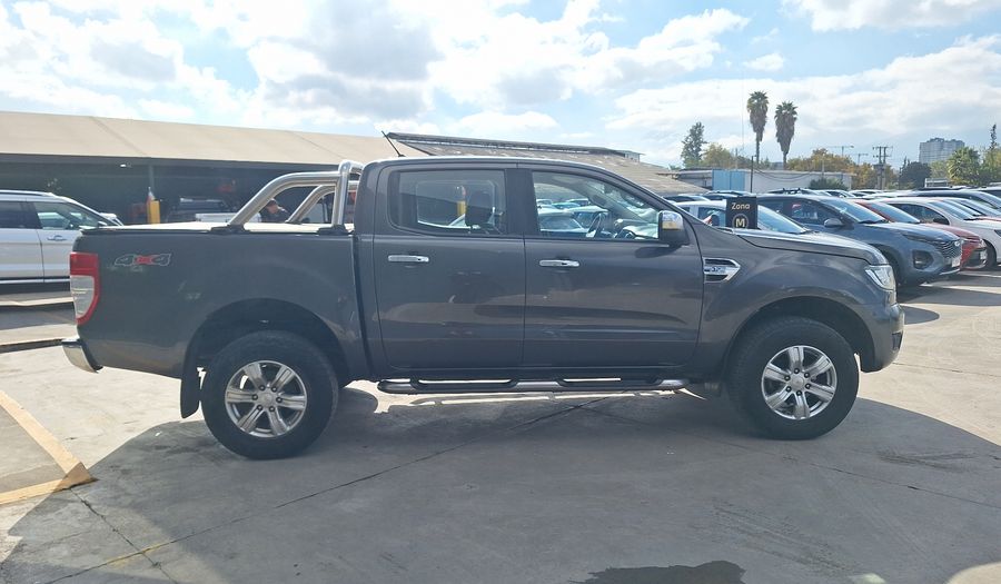 Ford Ranger 3.2 DSL XLT 4WD Pickup 2022
