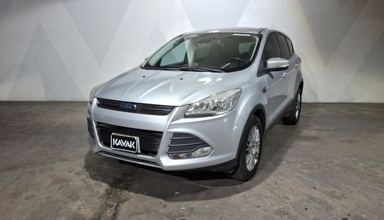 Ford • Escape