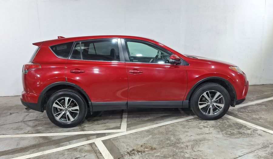 Toyota Rav4 2.5 XLE AWD AT Suv 2016