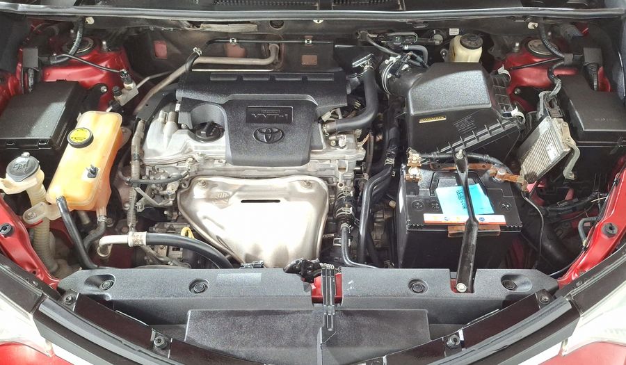 Toyota Rav4 2.5 XLE AWD AT Suv 2016