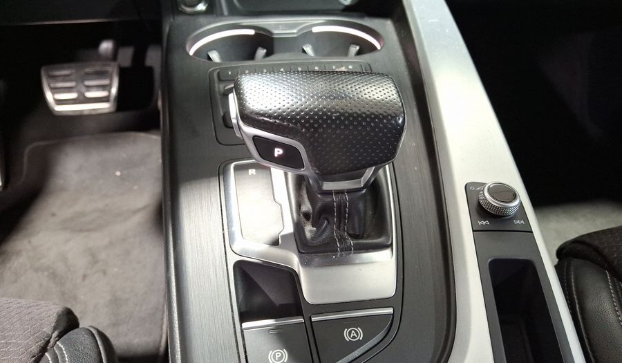 Audi A4 2.0 S LINE DCT Sedan 2018