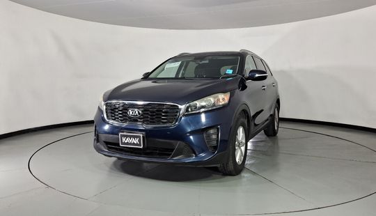 Kia • Sorento